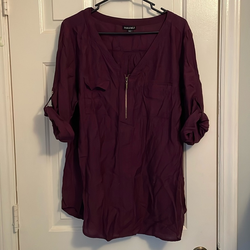 Roz & Ali Zipper Blouse